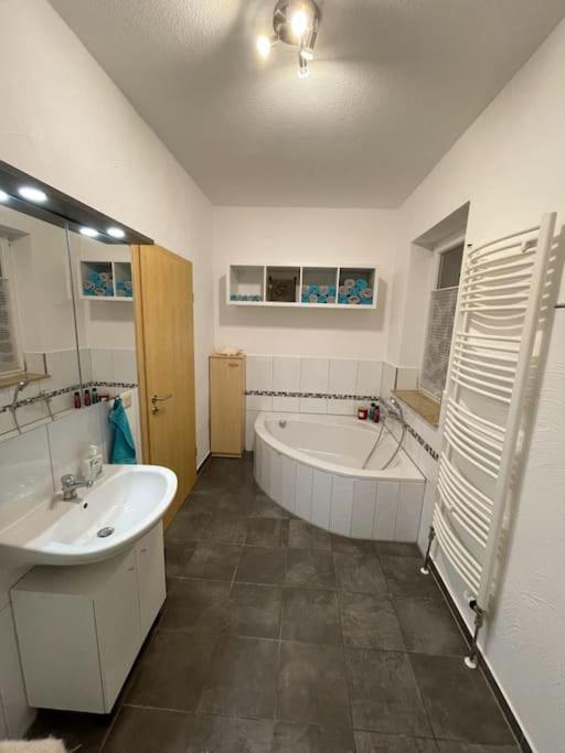Eicstay - Ferienhaus Fuer Monteure Und Familie Leinefelde-Worbis ภายนอก รูปภาพ